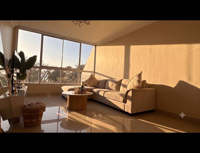 3 BEDROOM APARTMENT FOR SALE IN MORNINGSIDE